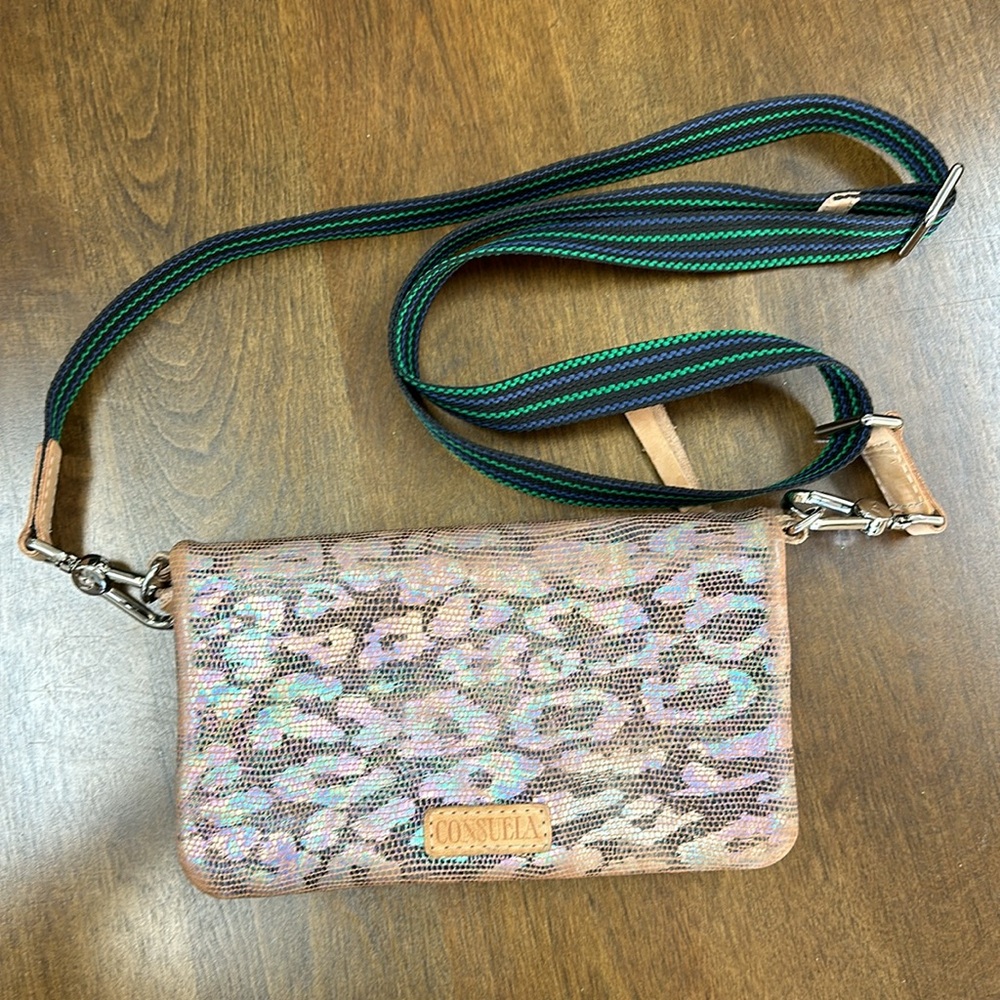 Consuela Iris Uptown Crossbody